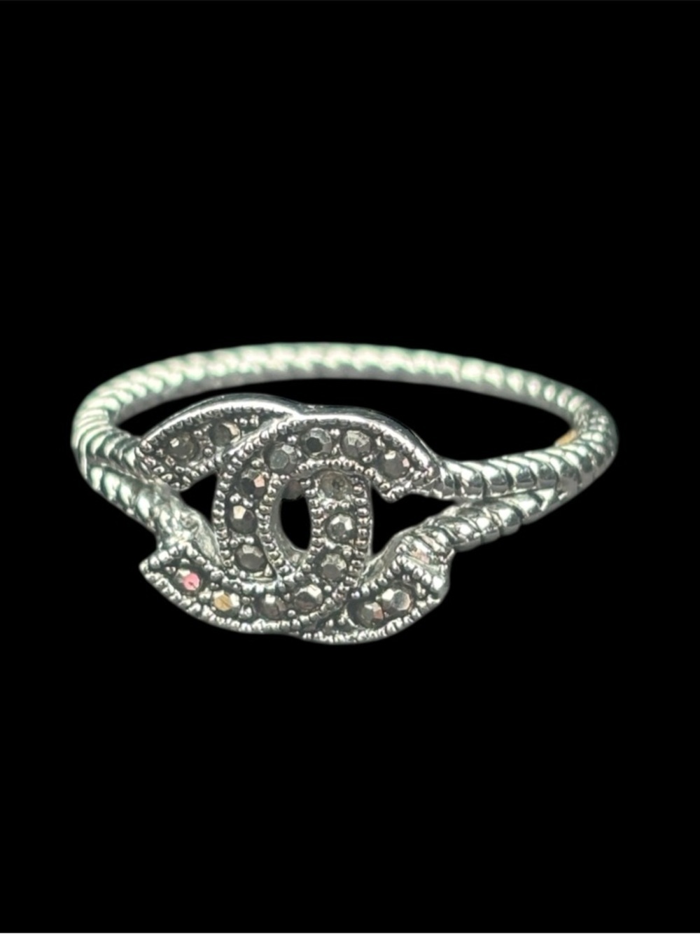 Vintage Silver-Tone Interlocking Logo Ring with Black Accents